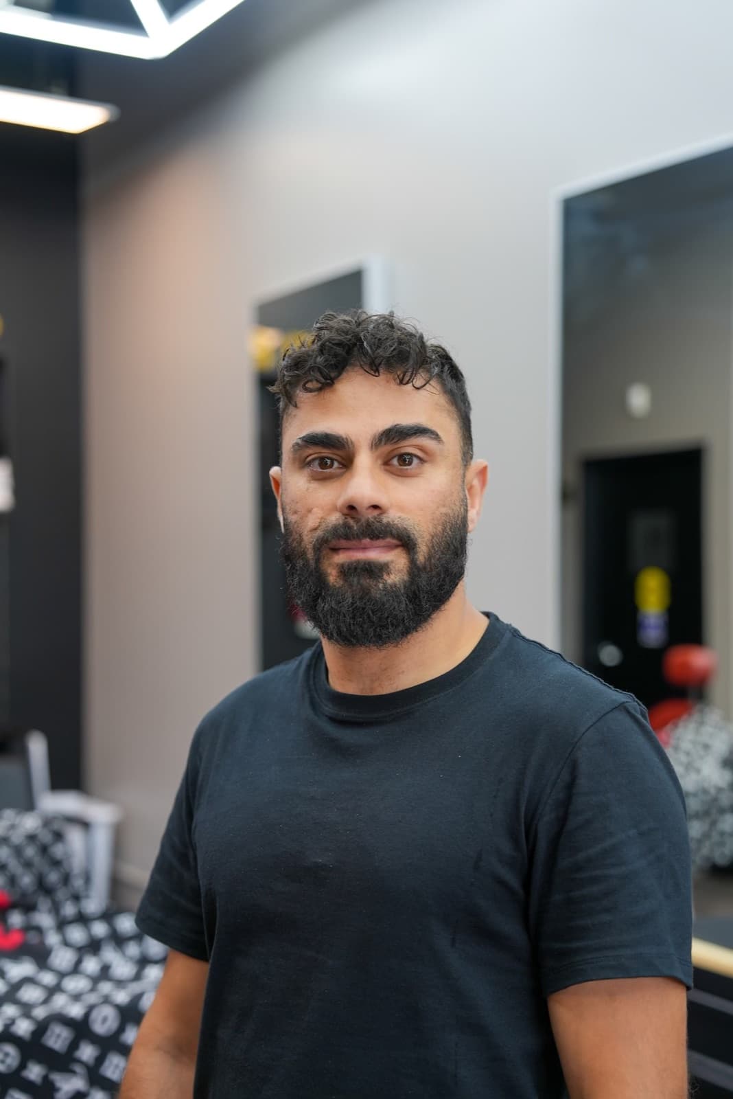 Mo, senior barber at Barberhood York U
