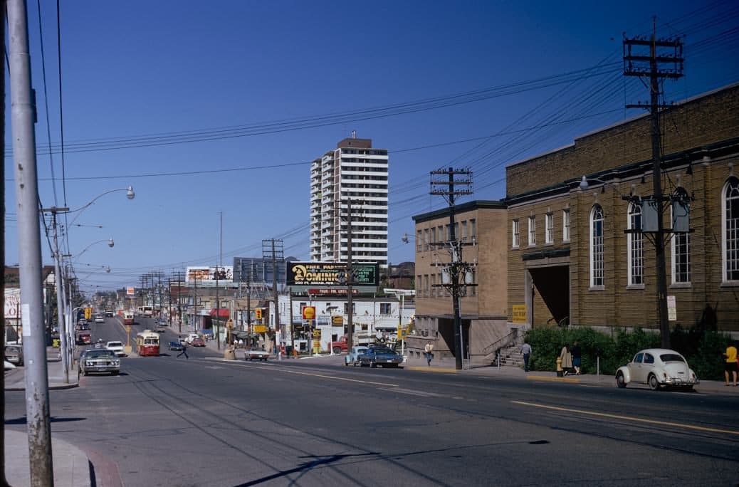 Ossington - From shoe shops to nightlife strip