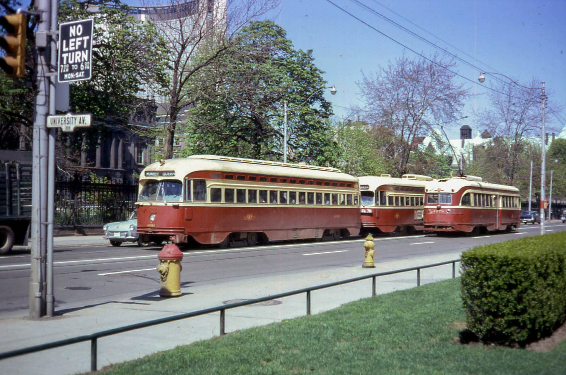 Queen West - TTC streetcars at University Ave